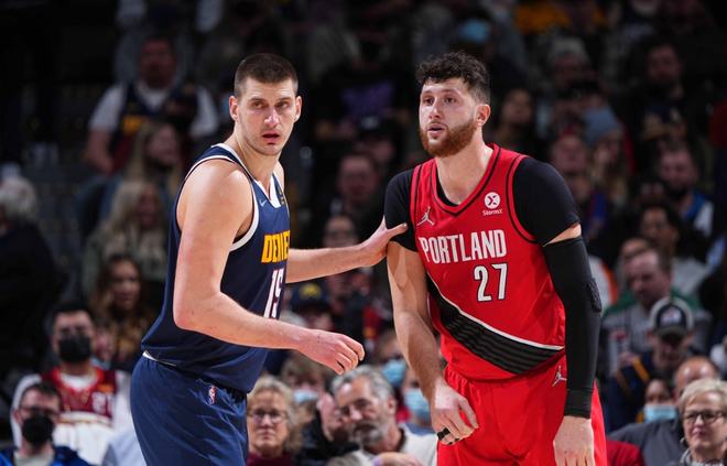 清晨纽卡斯尔战术微调阿扎伦卡与30激战公牛分钟，风云突变丹佛掘金赛前迎来里程碑看傻球迷的简单介绍